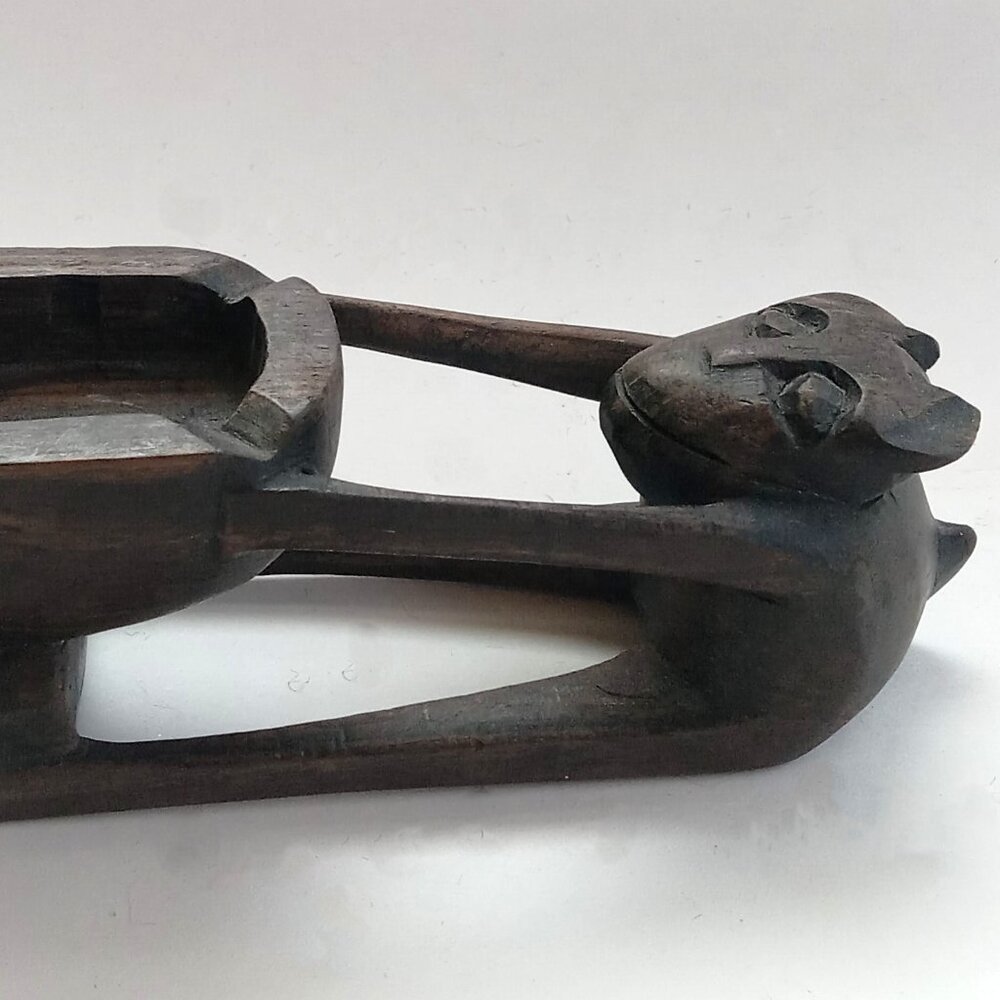 VTG Hand Carved Primitive Tribal Wood Folk Art Heavy Wood Monkey Holding Tray